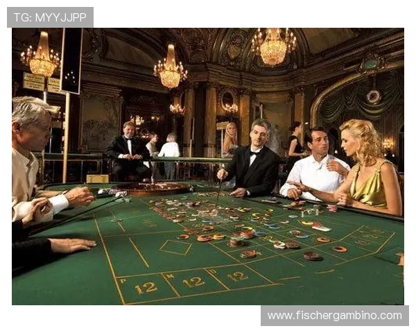 三亚百家乐赌博：揭秘三亚赌场中的百家乐游戏技巧与风险分析